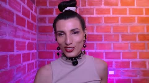 Snapshot of moira_hot chatting on February 2026 12:11:02 AM moira_hot online show from February 2026 12:11:02 AM