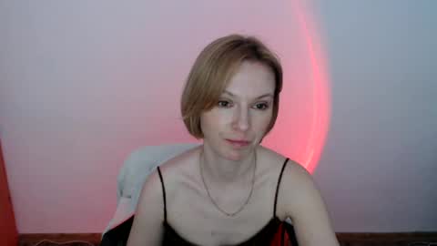 mollilove online show from June 2026 09:22:02 AM