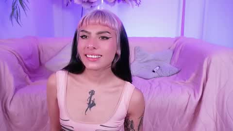 Molly online show from April 2026 05:14:02 AM