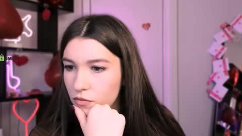 molly  kiss online show from February 2026 12:23:02 PM