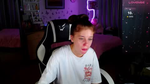 Snapshot of molly_barbie chatting on September 2025 11:10:02 AM Molly Prvt is open online show from September 2025 11:10:02 AM