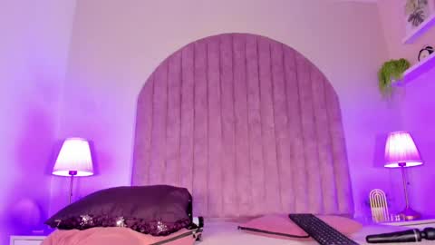 Molly Jackson online show from December 2024 05:13:01 PM