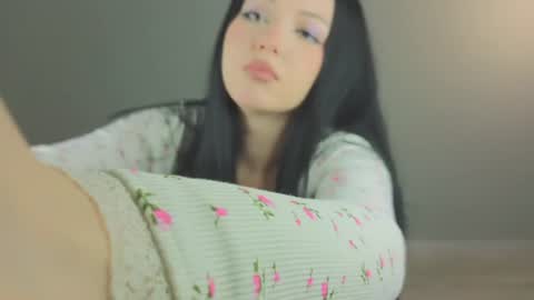molly_millerr online show from July 2026 08:55:01 PM