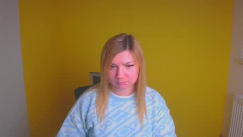 Molly online show from January 2025 12:23:01 PM