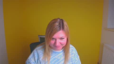 Molly online show from January 2025 03:25:01 PM