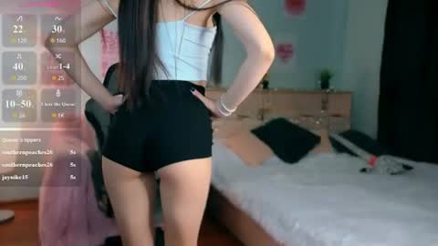 Molly online show from June 2026 04:15:02 AM