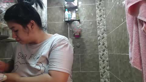 Molly online show from January 2025 11:09:01 PM