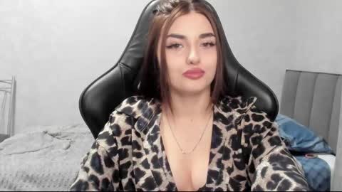 Molly online show from March 2026 11:30:01 PM