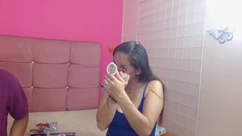 mollyandsam303av online show from November 2025 04:23:02 AM