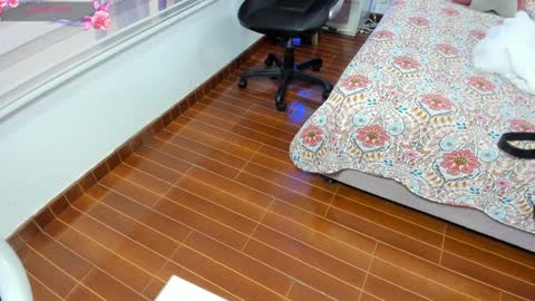 Molly  online show from February 2025 11:33:02 AM