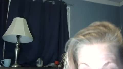 Snapshot of mollyfourtune chatting on December 2024 08:27:02 AM molly fourtune online show from December 2024 08:27:02 AM