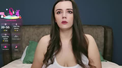 Snapshot of mollygreens chatting on October 2025 01:45:01 PM Molly online show from October 2025 01:45:01 PM