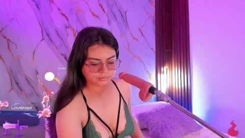 New girl Emily Valentina  Michelle online show from May 2026 03:08:01 PM