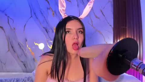 New girl Emily Valentina  Michelle online show from June 2026 11:51:02 PM