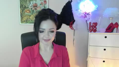 Molly online show from February 2026 02:46:01 PM