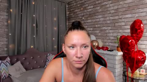hi im Molly heregreat boobs big heart  warm pussy  online show from February 2026 01:49:01 AM