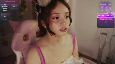 Snapshot of mollysb_05 chatting on February 2025 06:34:02 PM mollysb_05 online show from February 2025 06:34:02 PM