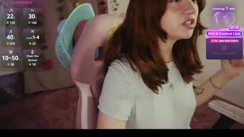 Snapshot of mollysb_05 chatting on February 2025 04:46:02 PM mollysb_05 online show from February 2025 04:46:02 PM
