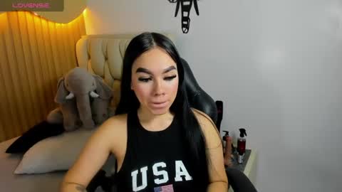 MOLLY online show from July 2026 06:58:02 PM