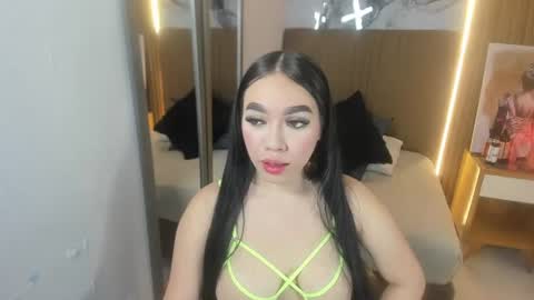 MOLLY online show from July 2026 06:56:01 PM