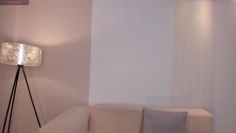 Snapshot of mollysunders_ chatting on October 2025 12:26:01 PM Molly Sunders online show from October 2025 12:26:01 PM