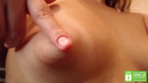 Snapshot of mollywayne chatting on December 2024 08:23:01 PM Molly Join my social networks online show from December 2024 08:23:01 PM