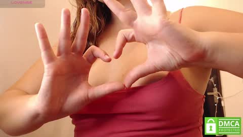 Snapshot of mollywayne chatting on January 2025 04:44:02 PM Molly Join my social networks online show from January 2025 04:44:02 PM