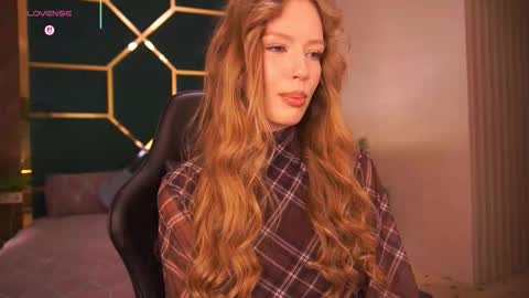 mollyymayy online show from March 2026 04:24:01 PM