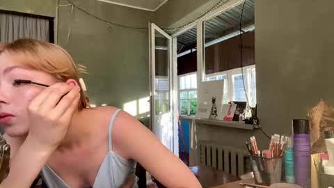 Snapshot of molyangel chatting on June 2026 03:45:01 PM Oksana online show from June 2026 03:45:01 PM