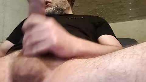 momcrush_v online show from March 2025 01:25:02 PM