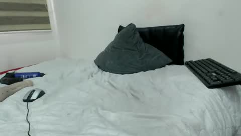 mommy26 online show from February 2025 12:39:02 PM