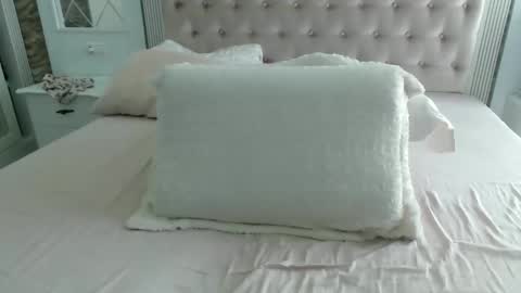 Snapshot of mommy4y chatting on February 2026 09:49:02 AM Amy online show from February 2026 09:49:02 AM