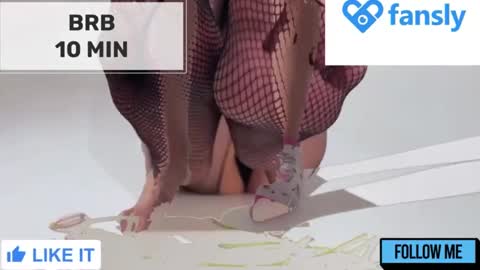 Snapshot of mommy_cum chatting on December 2024 02:14:02 AM Mommy online show from December 2024 02:14:02 AM