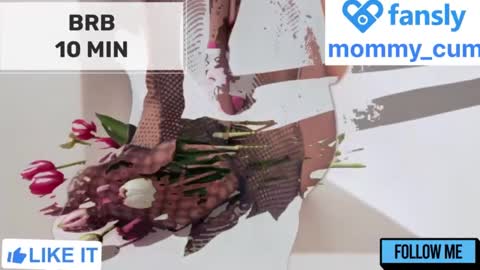 Snapshot of mommy_cum chatting on January 2025 02:16:02 AM Mommy online show from January 2025 02:16:02 AM