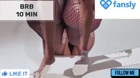 Snapshot of mommy_cum chatting on March 2025 01:53:01 AM Mommy online show from March 2025 01:53:01 AM