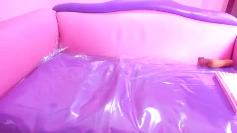 carolina online show from March 2025 05:54:02 PM