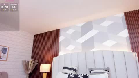 Letty Smith online show from September 2025 11:58:01 AM