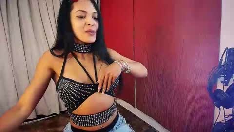 Snapshot of mommyjeva chatting on November 2025 10:21:02 PM Mommy Jeva online show from November 2025 10:21:02 PM