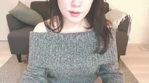 Snapshot of momo612238 chatting on December 2024 03:52:01 PM Momo online show from December 2024 03:52:01 PM