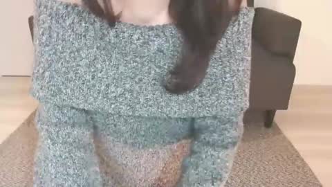 Snapshot of momo612238 chatting on January 2025 03:50:02 AM Momo online show from January 2025 03:50:02 AM