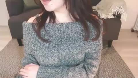 Snapshot of momo612238 chatting on February 2025 04:14:02 PM Momo online show from February 2025 04:14:02 PM