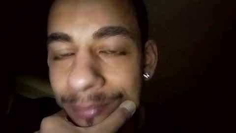 momoneyr15 online show from February 2026 03:33:02 AM