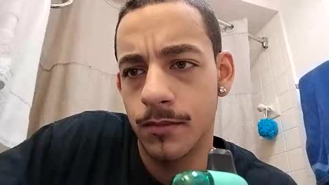 momoneyr15 online show from February 2026 04:33:01 PM