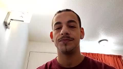 momoneyr15 online show from February 2026 04:43:01 PM