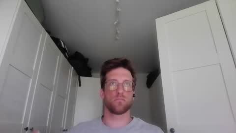 moms_little_monster online show from May 2026 09:15:02 AM