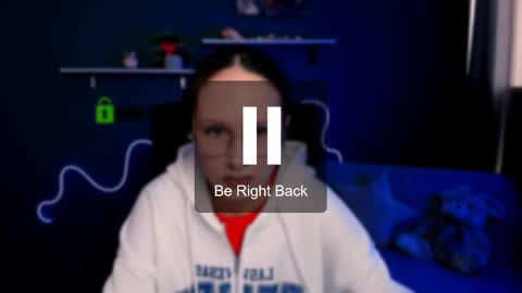 Snapshot of mona_cloud chatting on March 2025 09:38:01 AM Mona online show from March 2025 09:38:01 AM