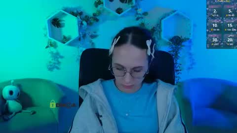 Mona  online show from June 2026 06:56:01 PM