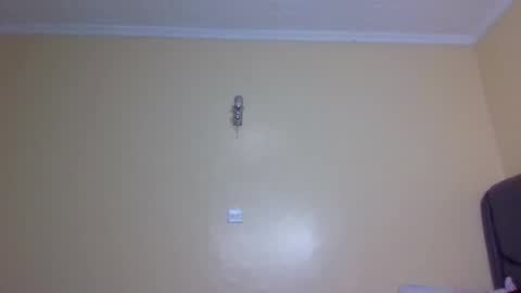 Mona online show from October 2025 12:32:02 AM