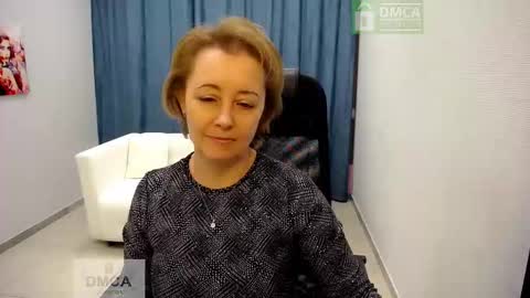 Snapshot of mona_w chatting on March 2026 08:31:02 AM Mona online show from March 2026 08:31:02 AM