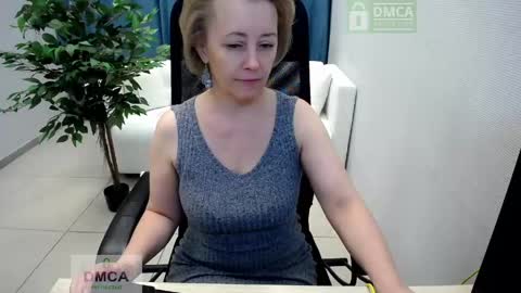 Mona online show from April 2026 09:18:01 AM